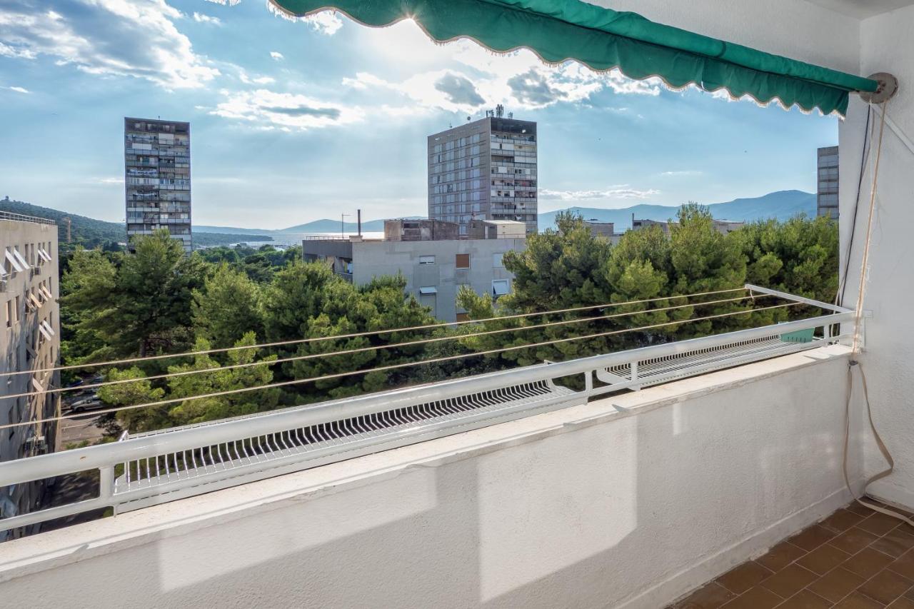 3-Bedroom Sea View Apartment - Balcony, Elevator - Spinut, Split Спліт Екстер'єр фото